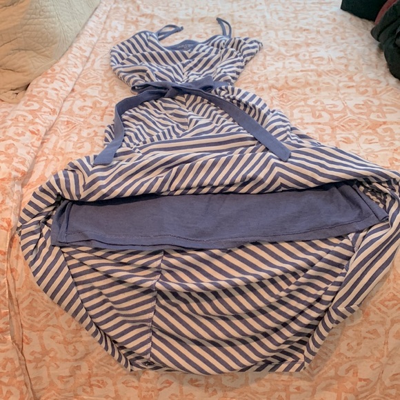 Sleeveless summer maxi dress with adjustable straps - Picture 5 of 5